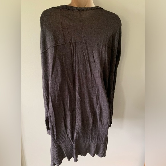Free people oversized ruffled knit gray top (A3) - Picture 2 of 3